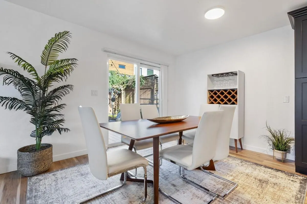 Urban Oasis With Cedar Hot Tub Villa Seattle 0*,